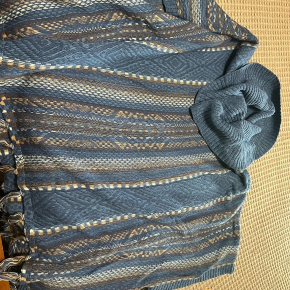 Blue and Tan Knit Poncho with Fringe - Picture 3 of 7